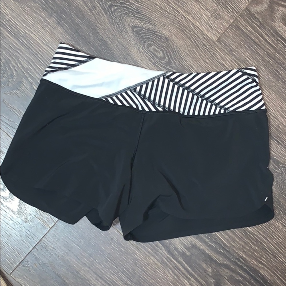 LuLu shorts 4” inseam